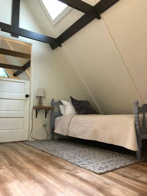 Cozy Cottage W Hot Tub, 5 Min Walk To Main St Highlands Exterior photo
